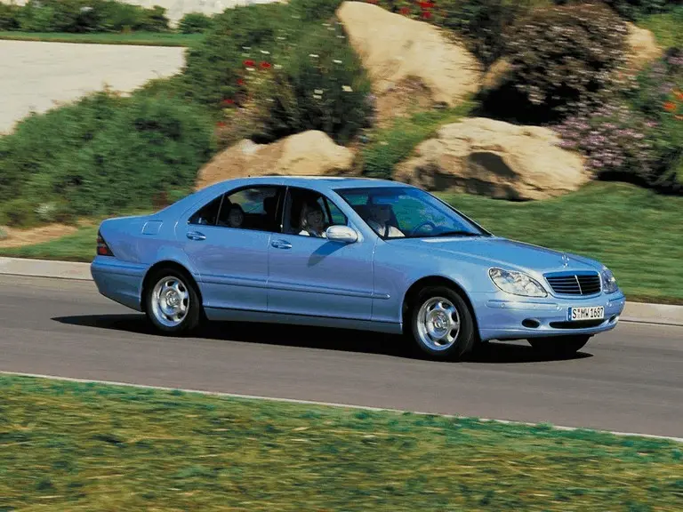 Mercedes-Benz  S 320 0