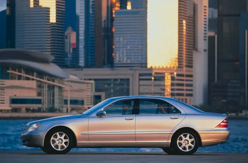 Mercedes-Benz  S 320 Long 2