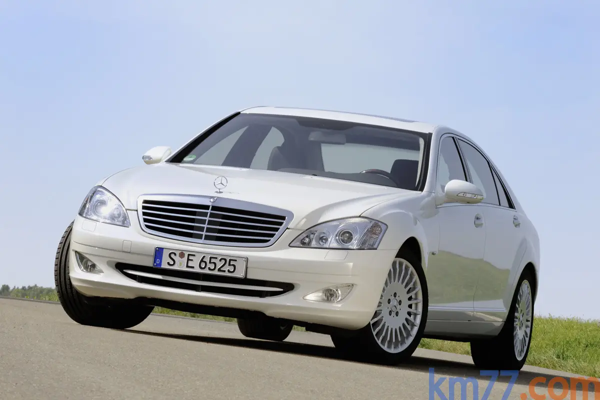 Mercedes-Benz  S 320 CDI 1