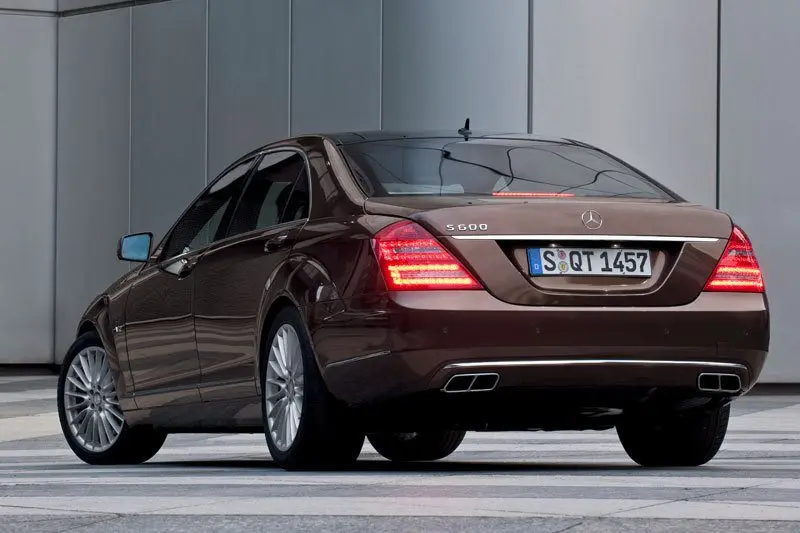 Mercedes-Benz  S 320 CDI 2