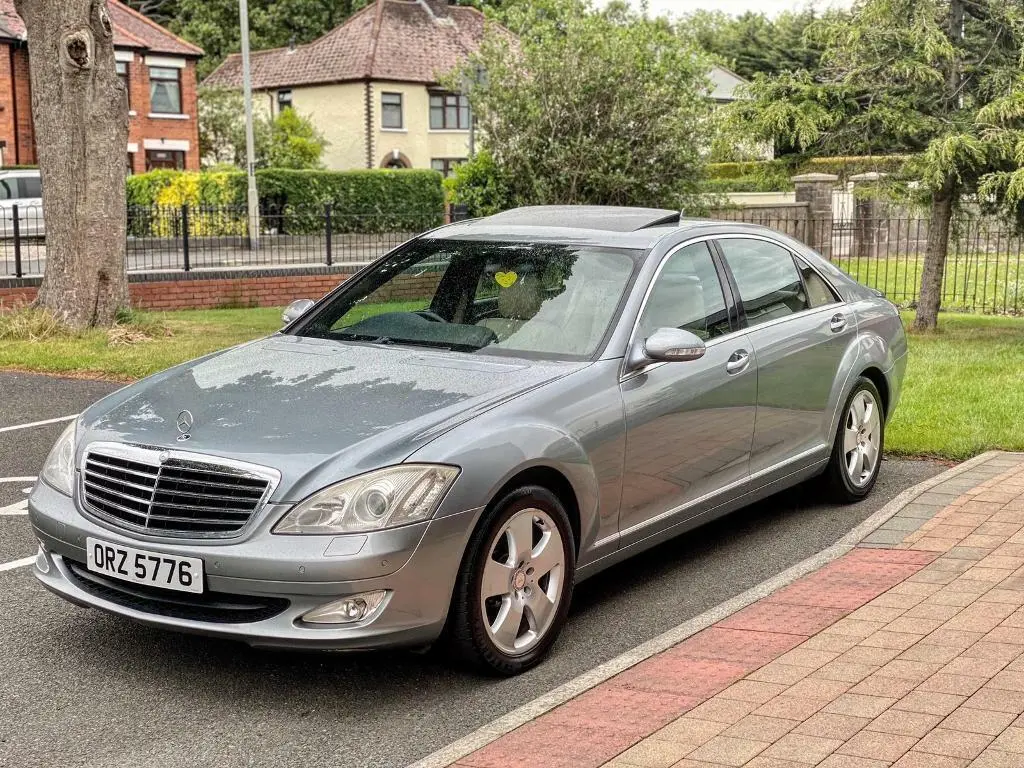 Mercedes-Benz  S 320 CDI 4Matic 5