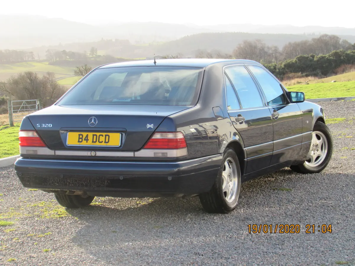 Mercedes-Benz  S 320 Long 2