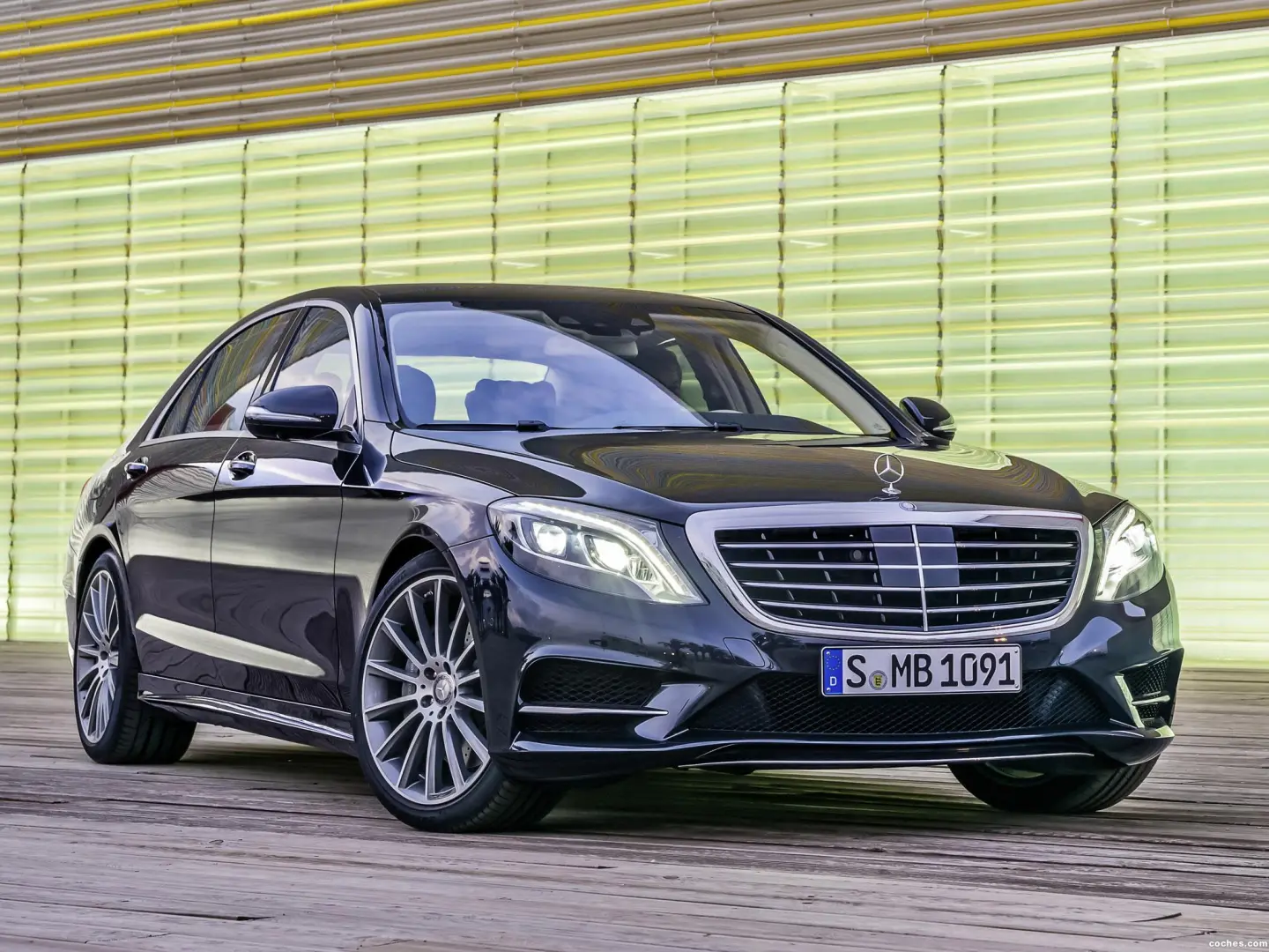 Mercedes-Benz  S 350 BlueTEC AMG 7G-Tronic 4