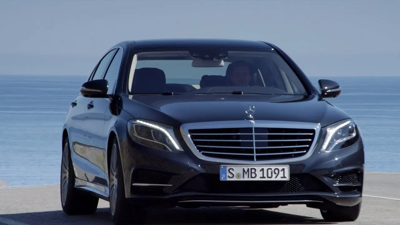 Mercedes-Benz  S 350 BlueTEC 4Matic 7G-Tronic 3