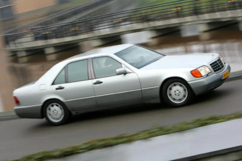 Mercedes-Benz  S 350 TD 2