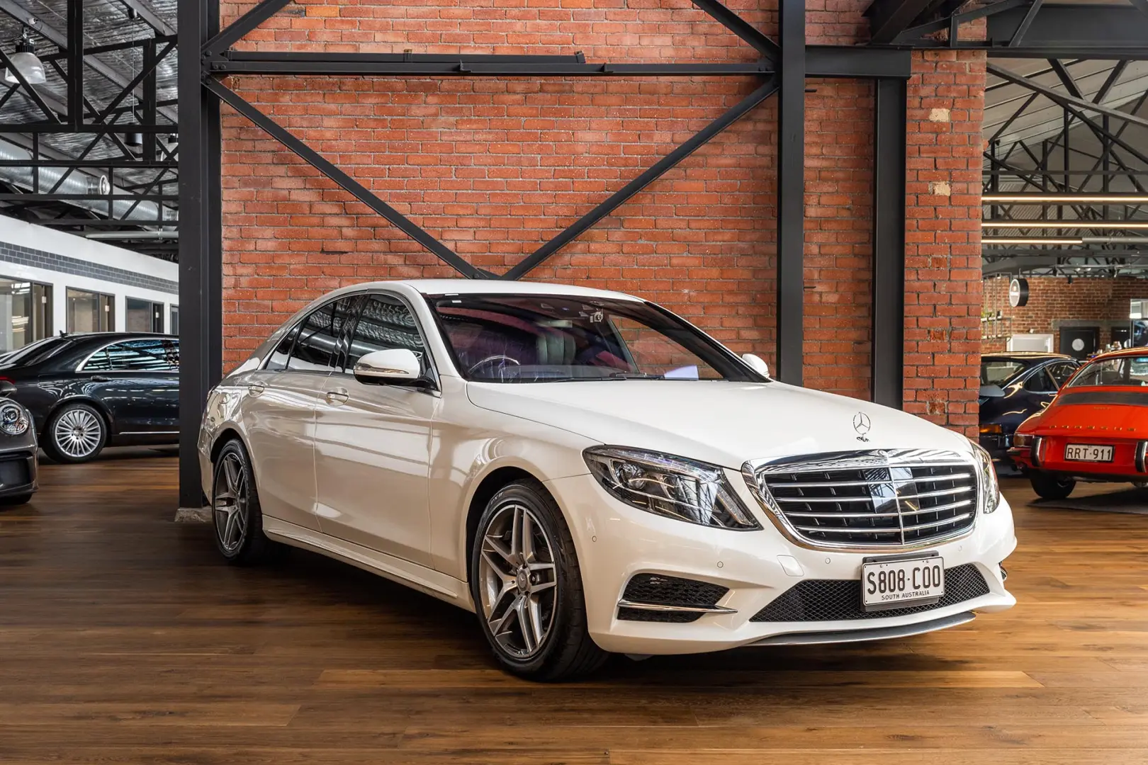 Mercedes-Benz  S 400 Hybrid 7G-Tronic 1