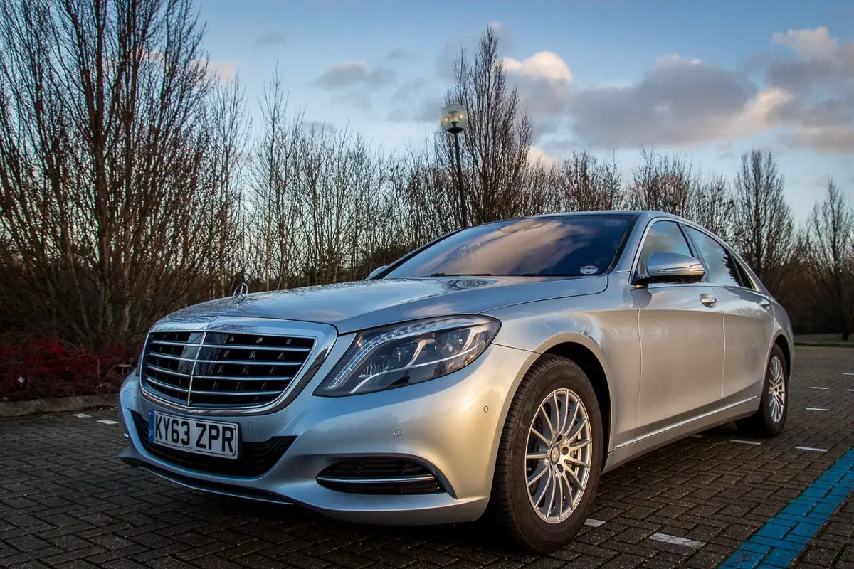 Mercedes-Benz  S 400 Hybrid 7G-Tronic 5