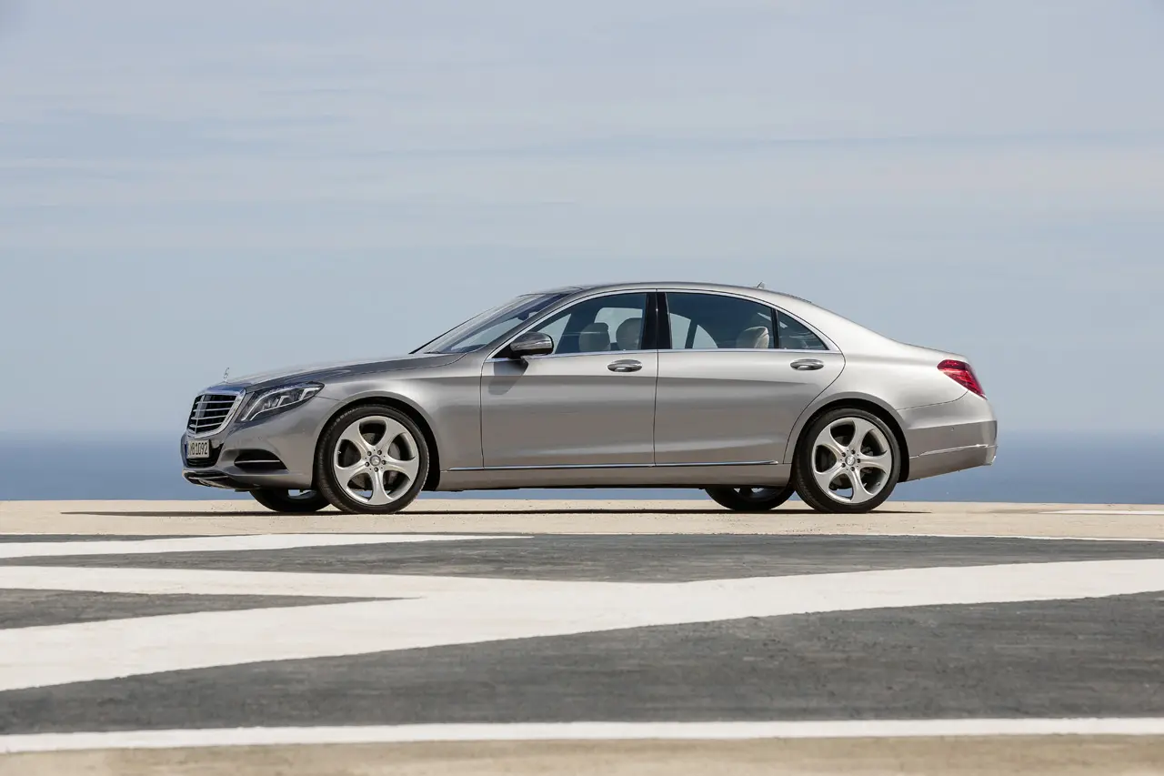 Mercedes-Benz  S 400 Hybrid 7G-Tronic 4
