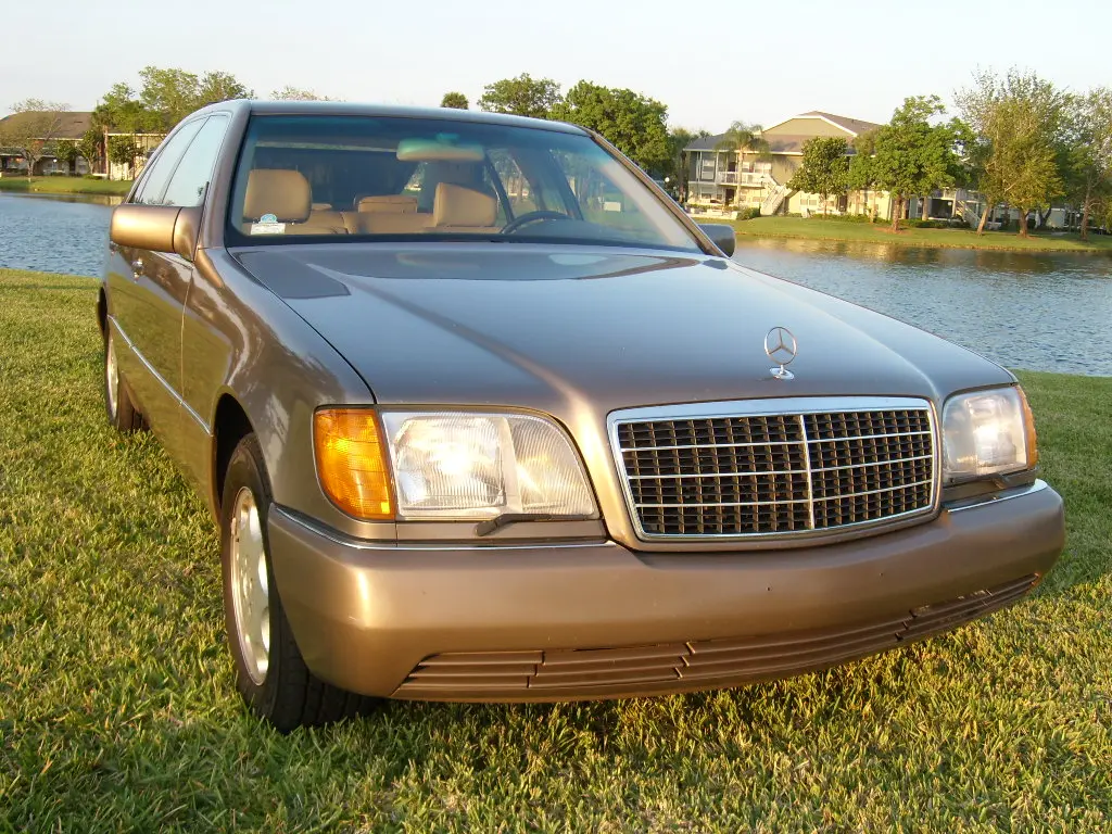 Mercedes-Benz  S 400 SE 4