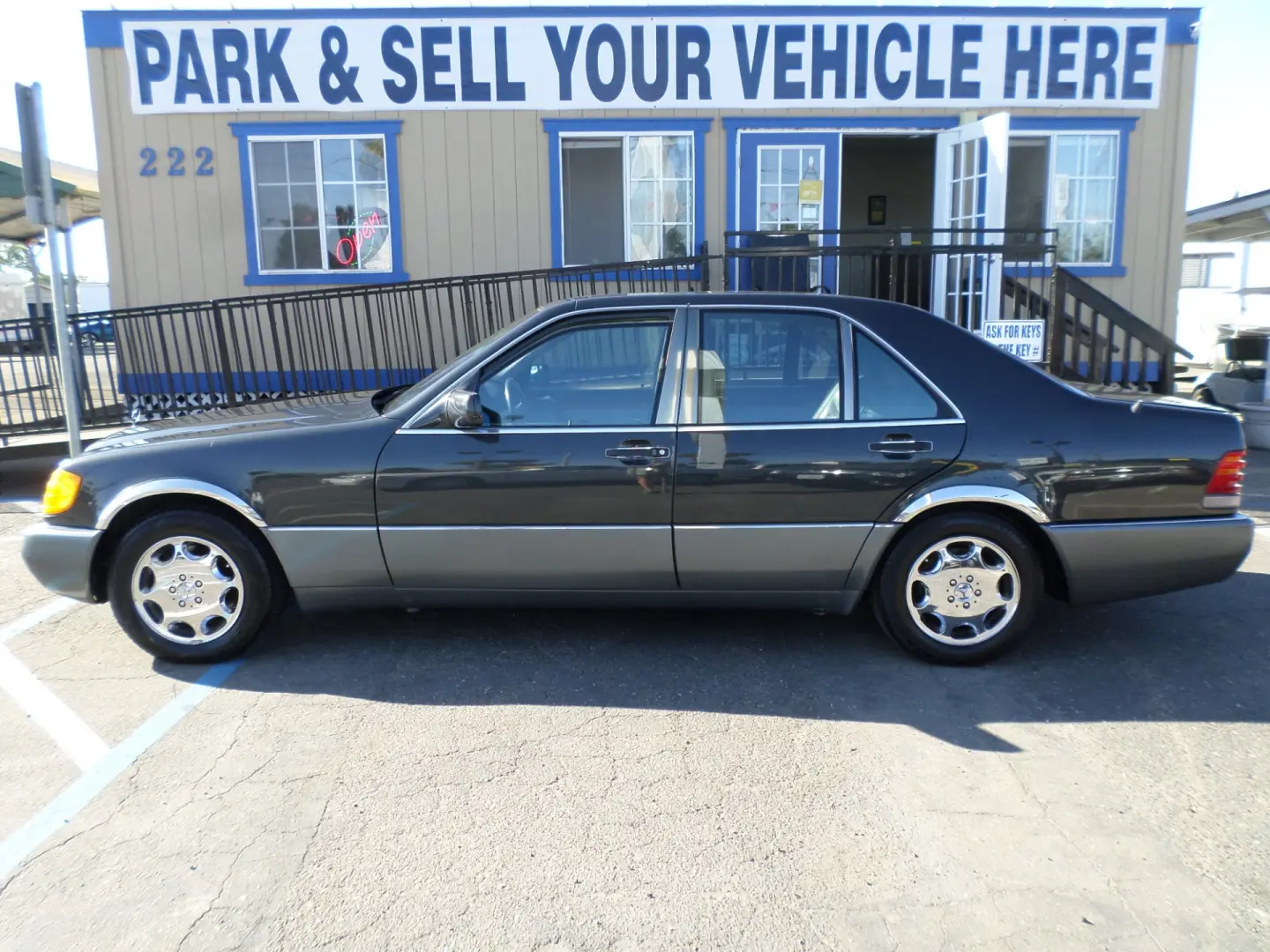 Mercedes-Benz  S 400 SE 1
