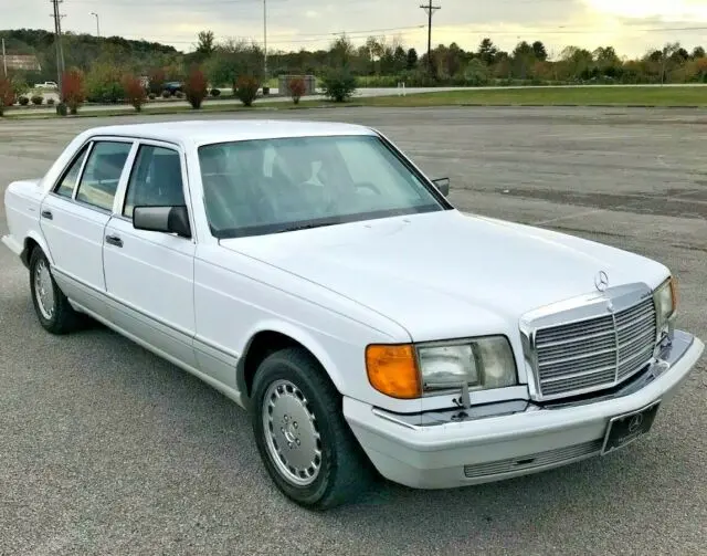 Mercedes-Benz  S 400 SE 0