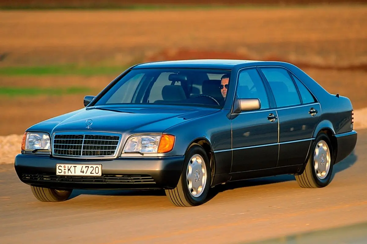 Mercedes-Benz  S 400 SE 3