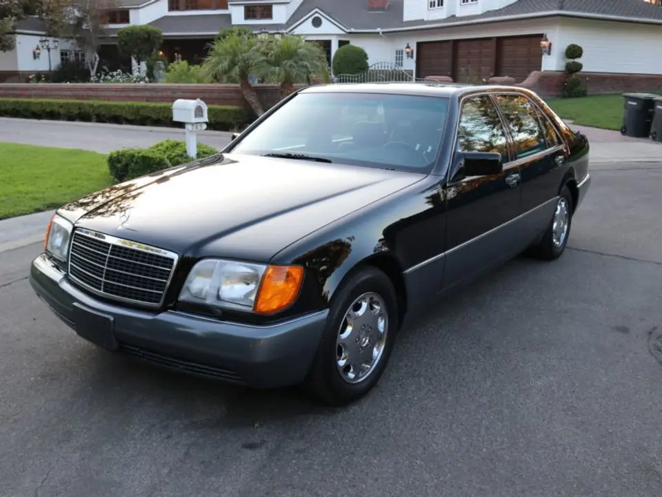 Mercedes-Benz  S 400 SEL 3