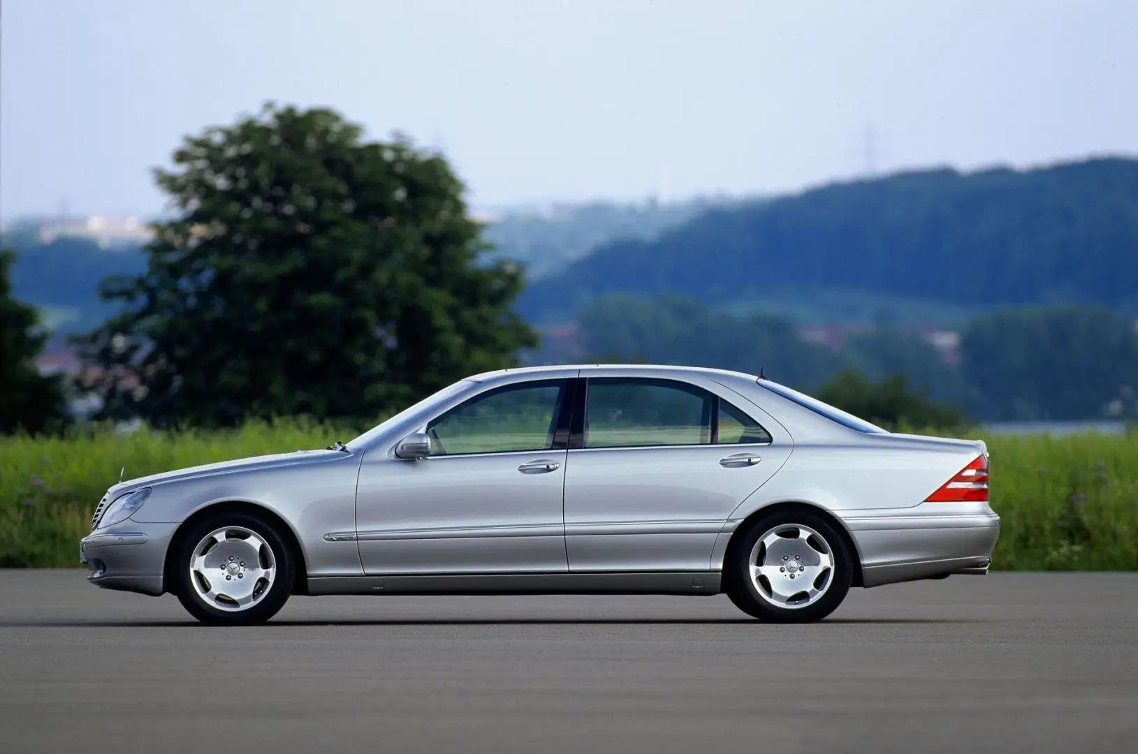 Mercedes-Benz  S 430 0