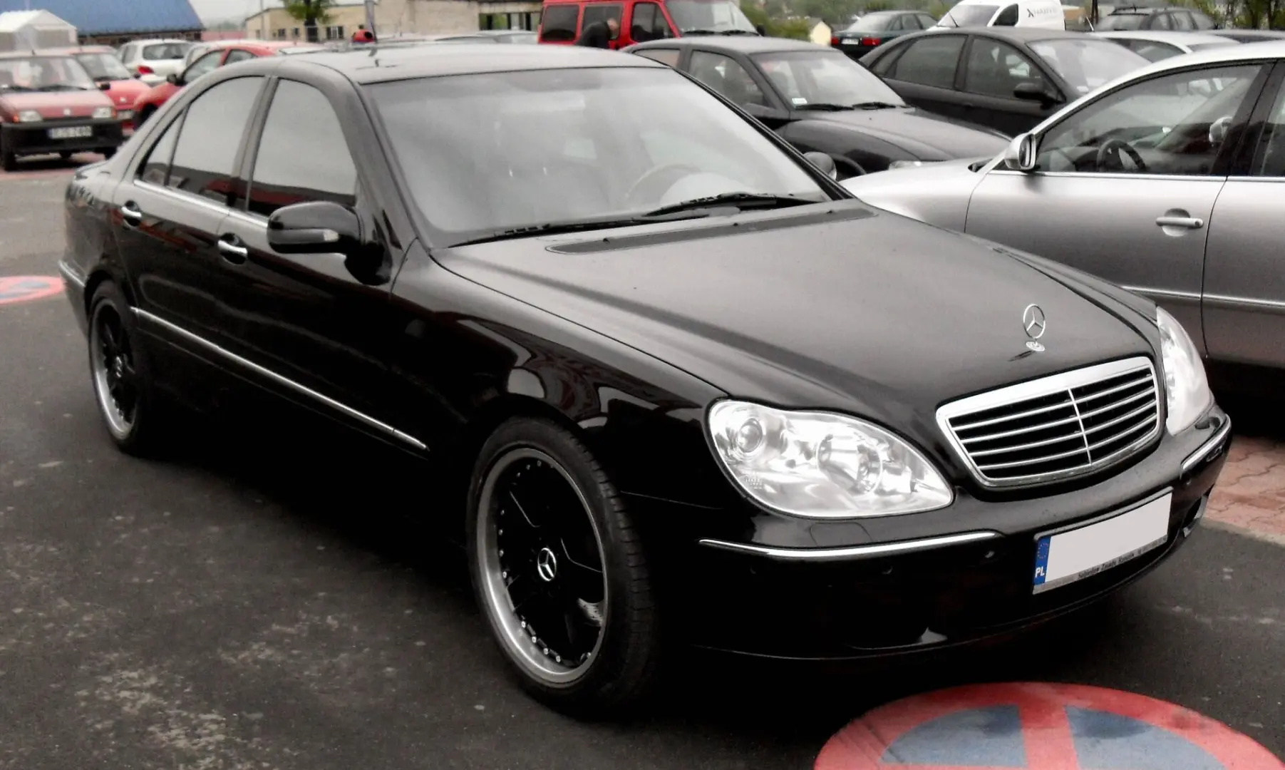Mercedes-Benz  S 430 1