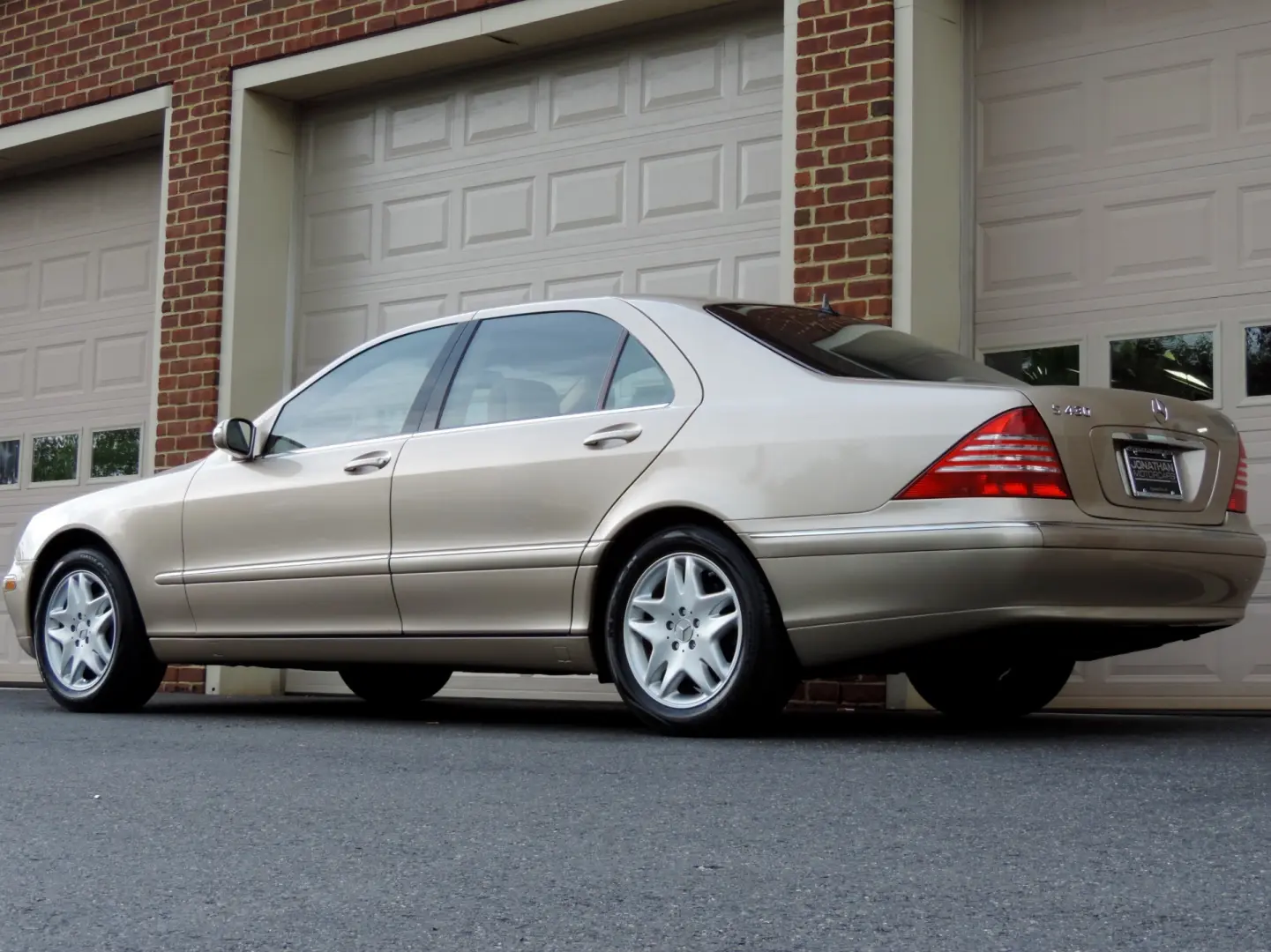 Mercedes-Benz  S 430 1