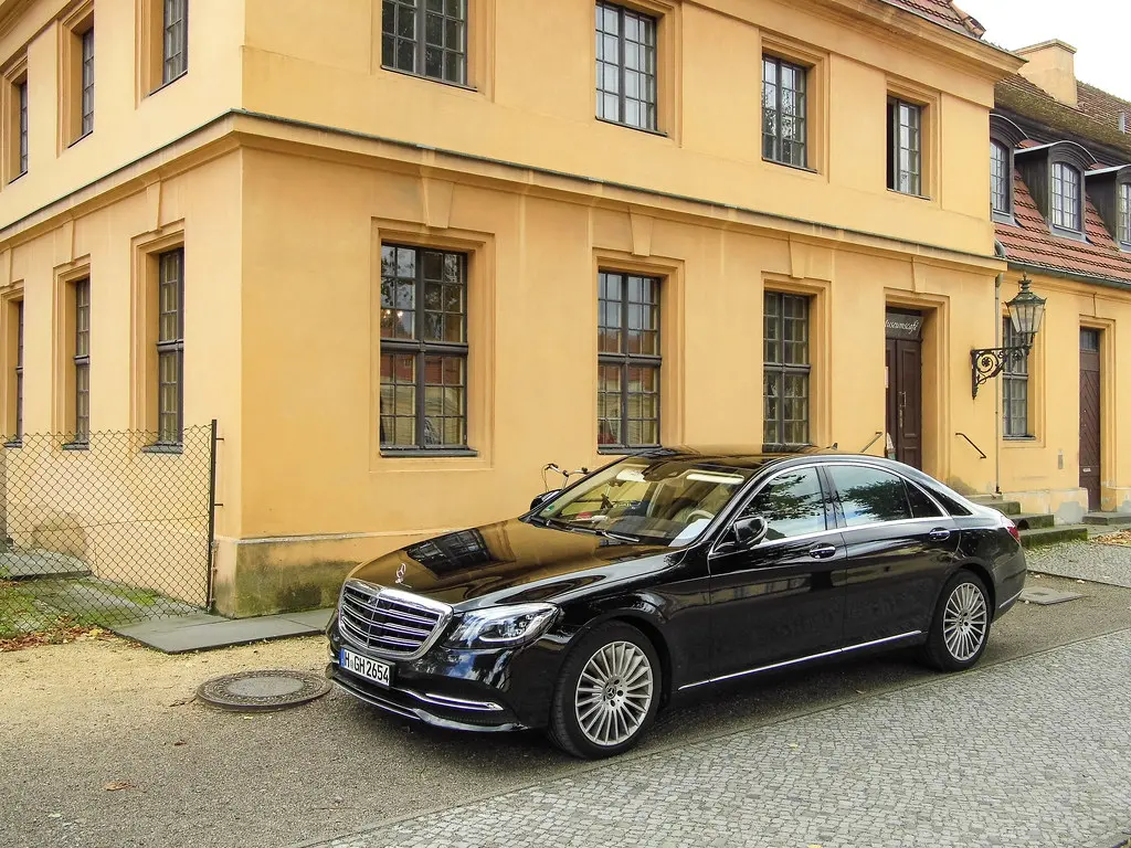 Mercedes-Benz  S 450 4Matic 3