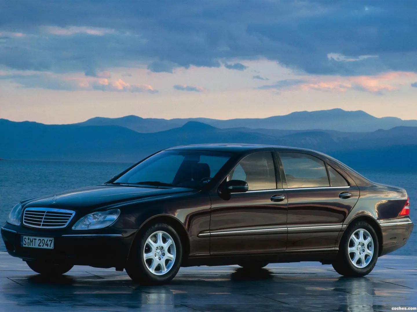 Mercedes-Benz  S 500 2