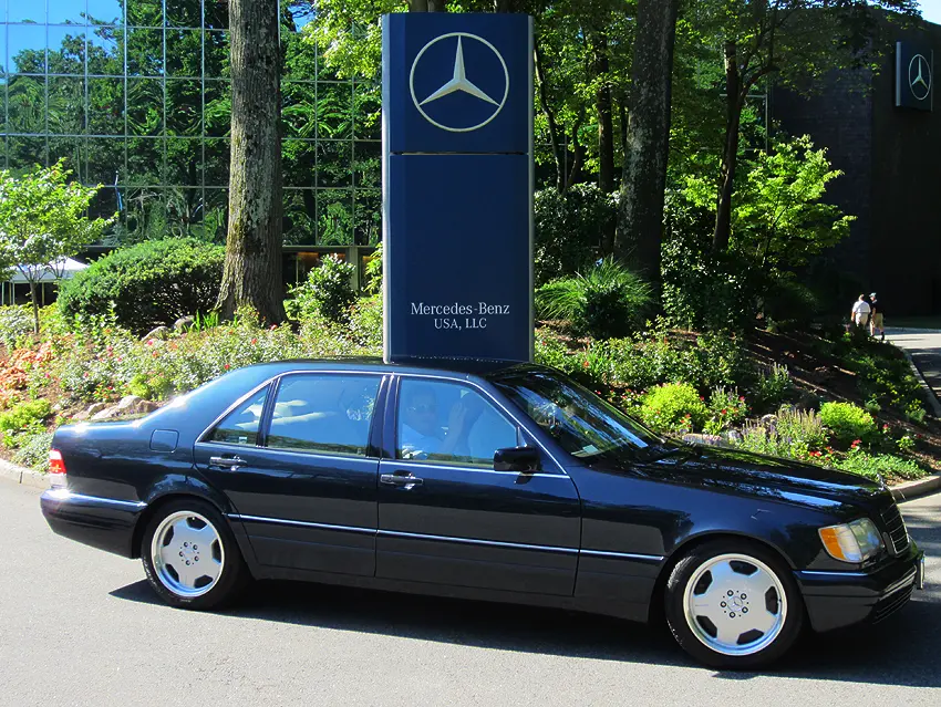 Mercedes-Benz  S 500 1