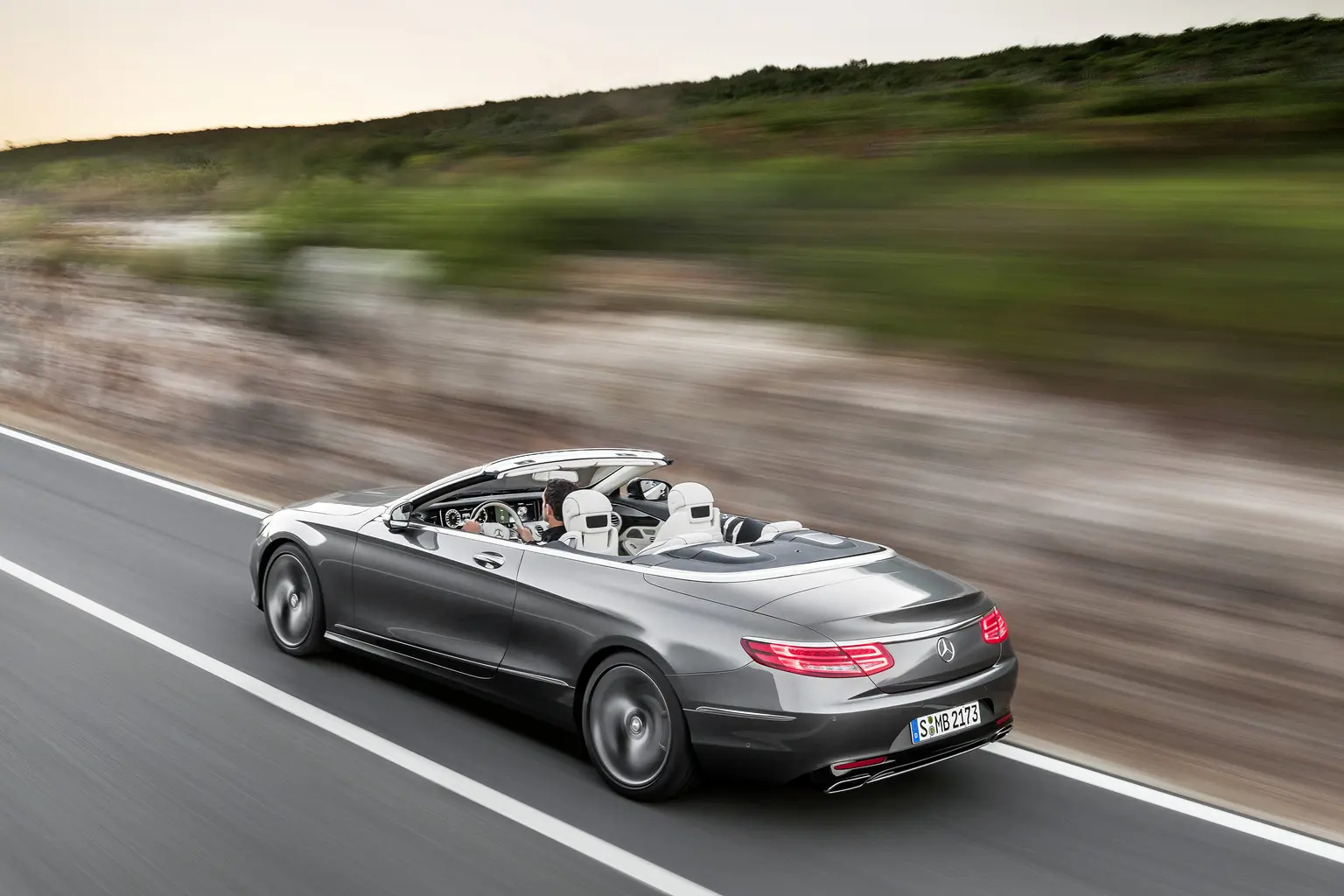Mercedes-Benz  S 500 4Matic AMG 9G-Tronic 6