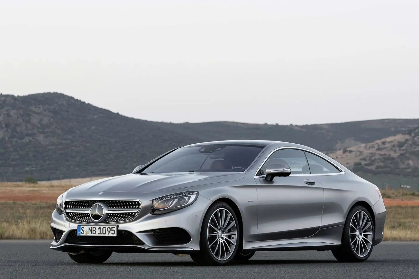 Mercedes-Benz  S 500 4Matic AMG 9G-Tronic 5