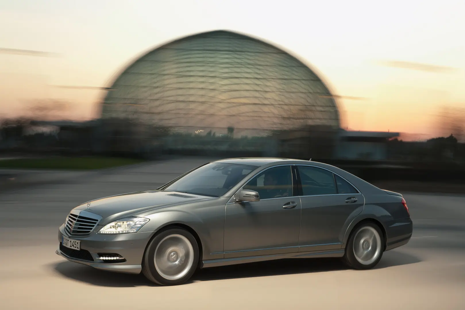 Mercedes-Benz  S 500 Long 4Matic Prestige 5
