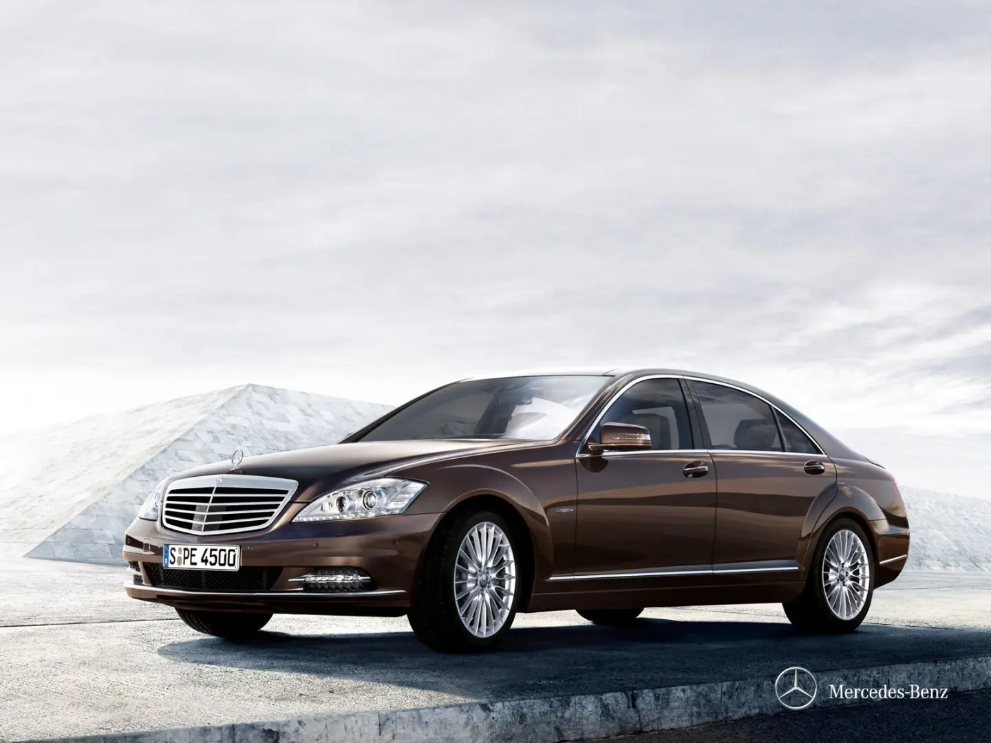 Mercedes-Benz  S 500 Long BlueEFFICIENCY 4Matic Business 5