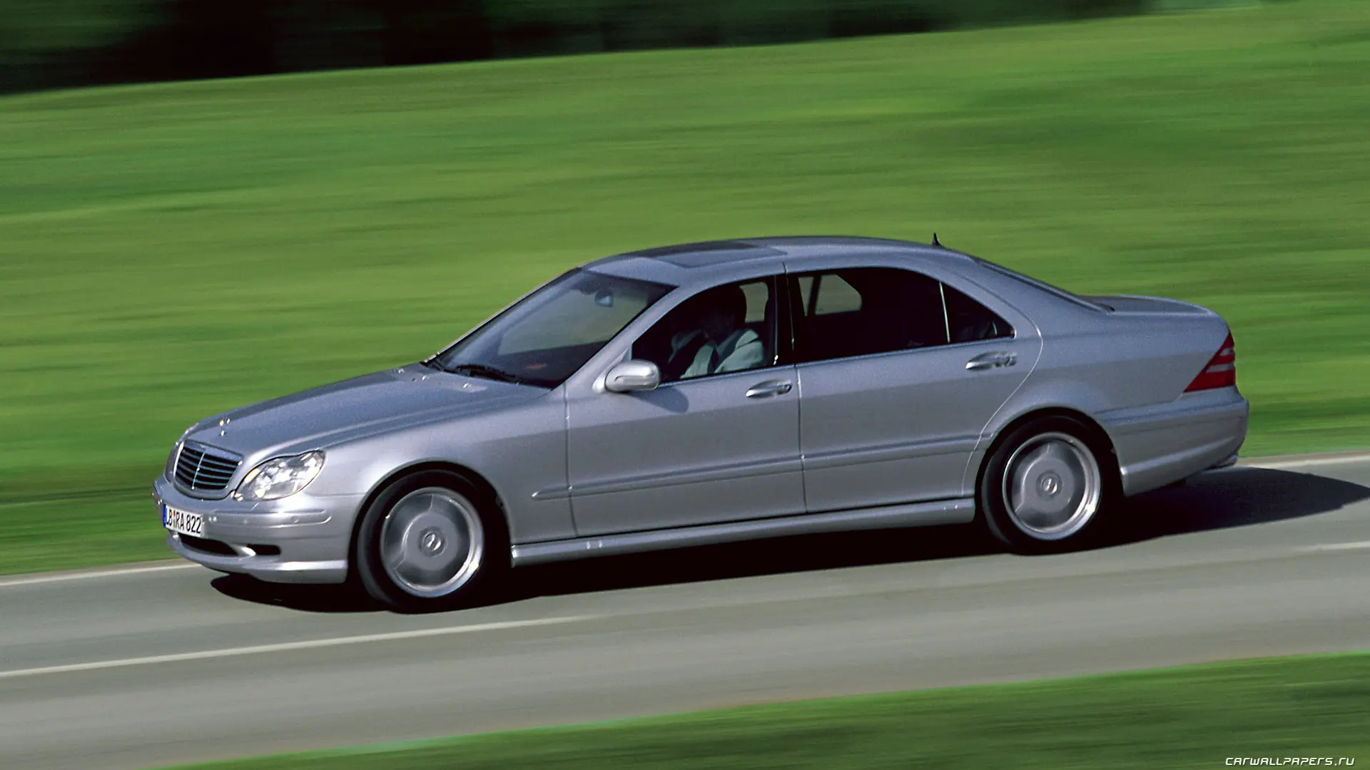 Mercedes-Benz  S 55 AMG 1