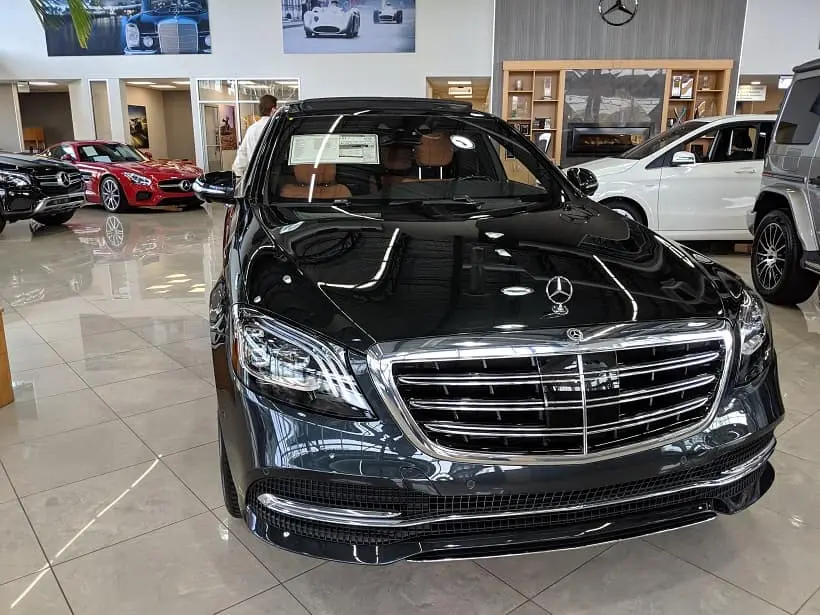 Mercedes-Benz  S 560 4Matic 9G-Tronic 5
