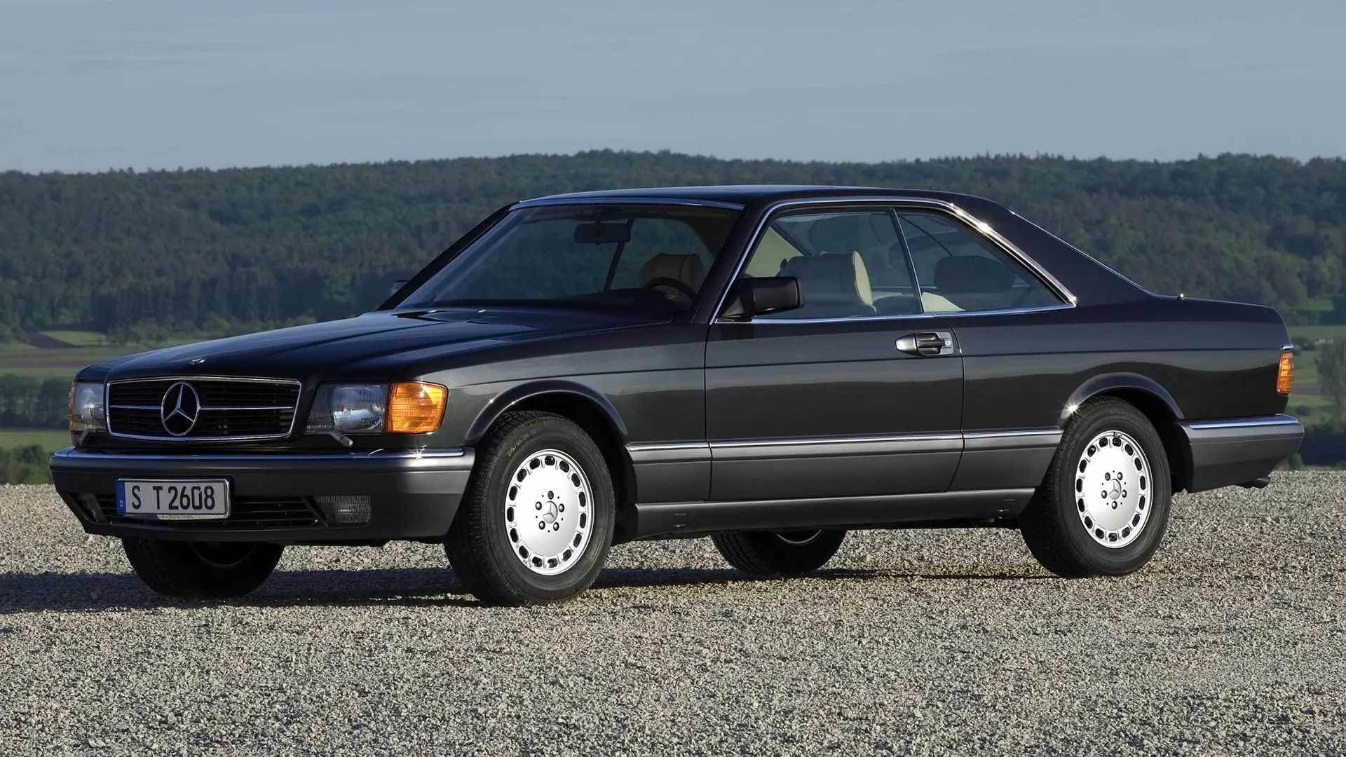 Mercedes-Benz  S 560 SEC 0