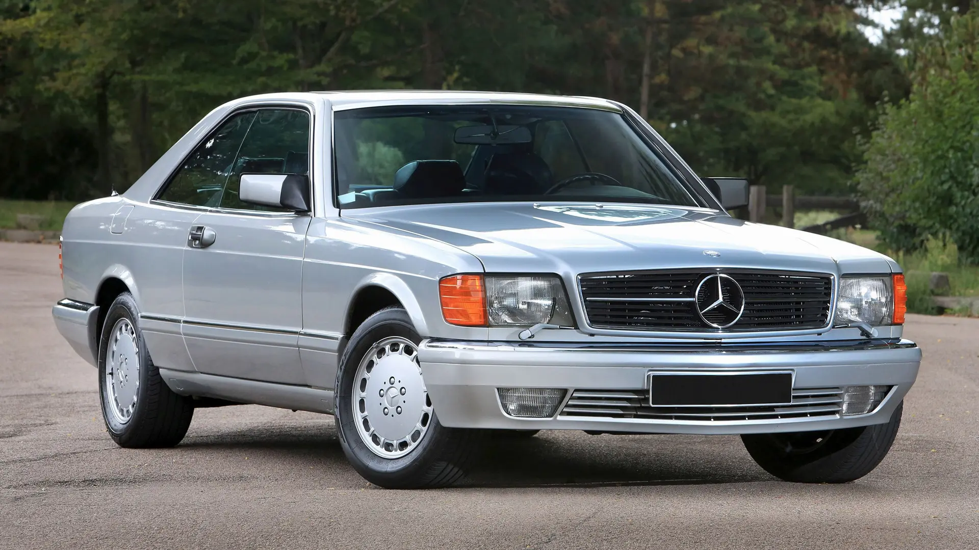 Mercedes-Benz  S 560 SEC 4