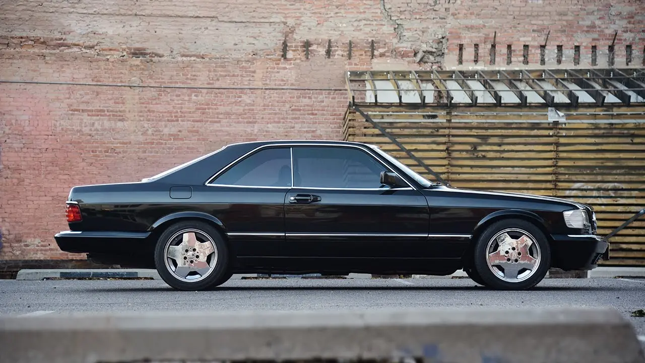 Mercedes-Benz  S 560 SEC 7