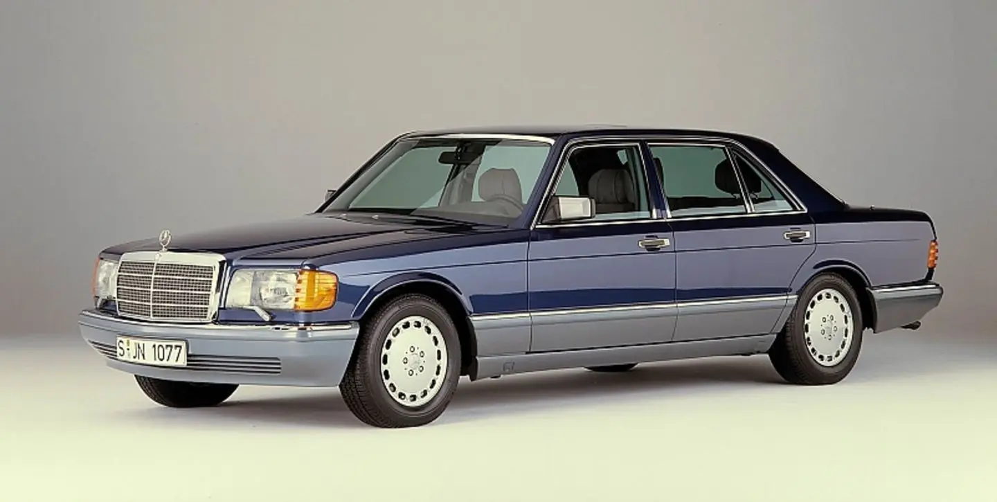 Mercedes-Benz  S 560 SEL 3