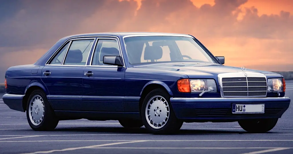 Mercedes-Benz  S 560 SEL 5