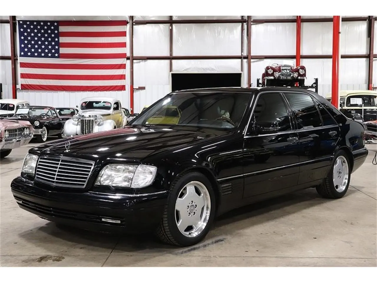 Mercedes-Benz  S 600 Long 1