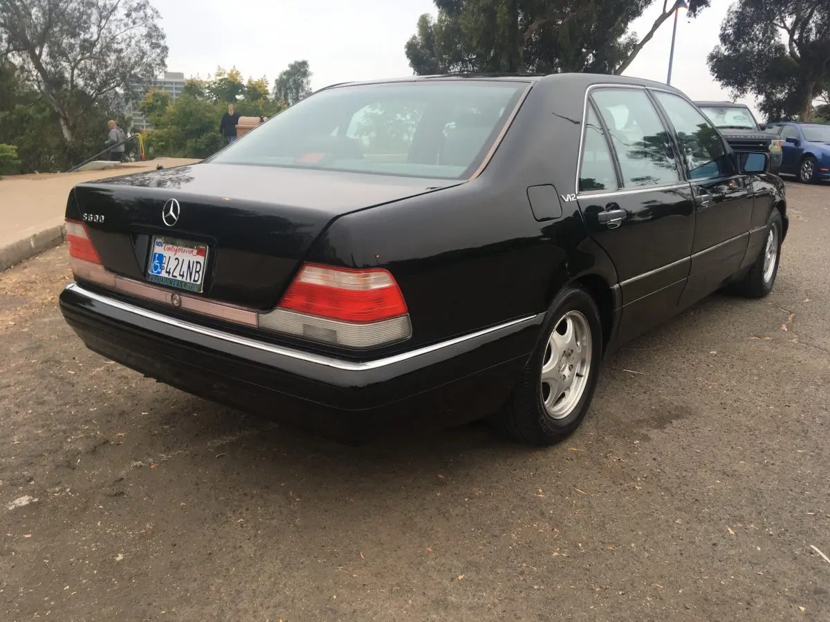 Mercedes-Benz  S 600 Long 4