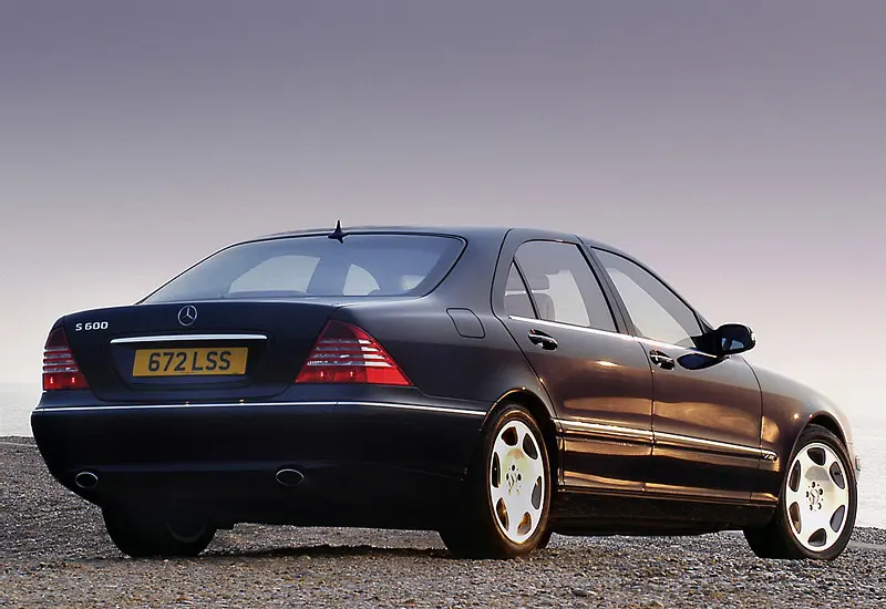 Mercedes-Benz  S 600 Long 2