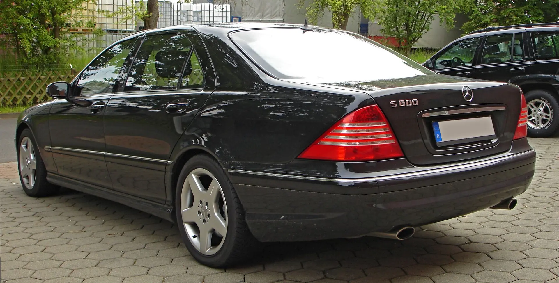 Mercedes-Benz  S 600 Long 6