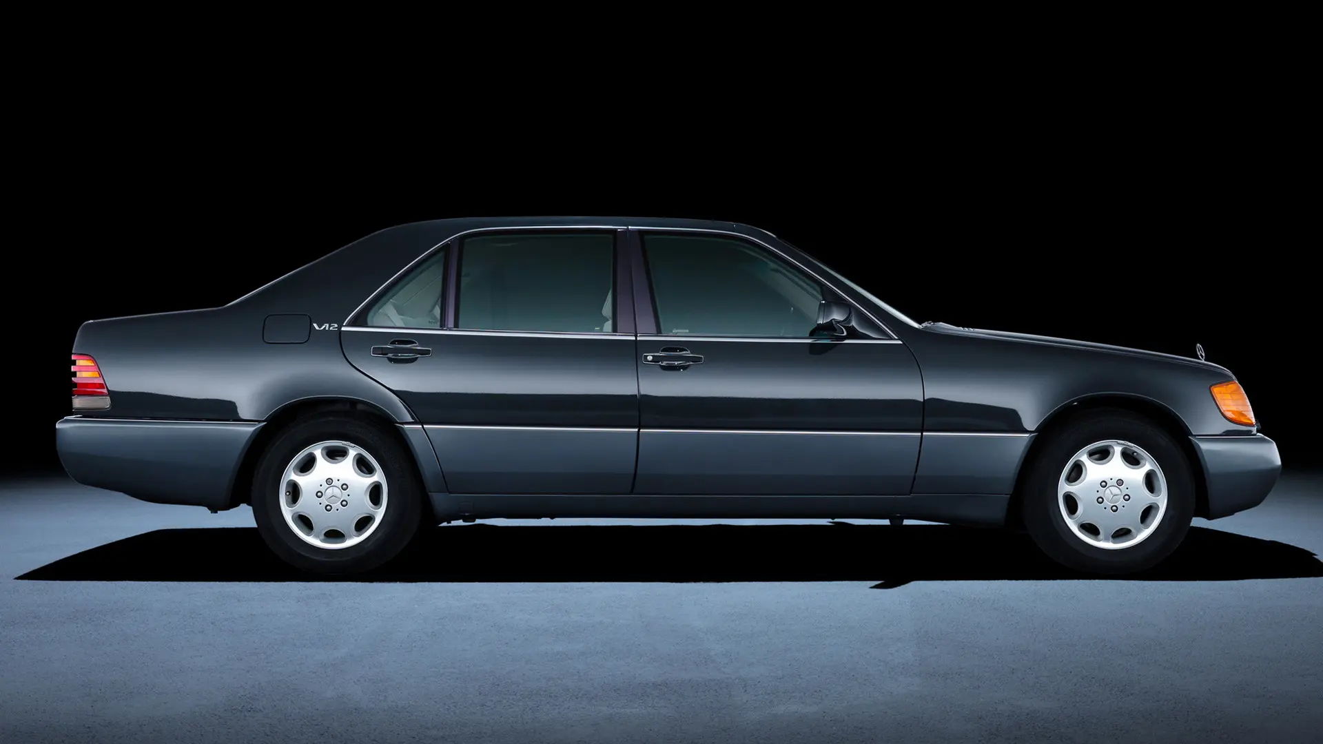 Mercedes-Benz  S 600 SEL 4
