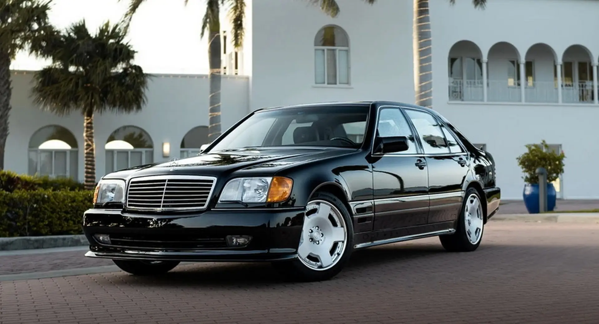 Mercedes-Benz  S 600 SEL 5