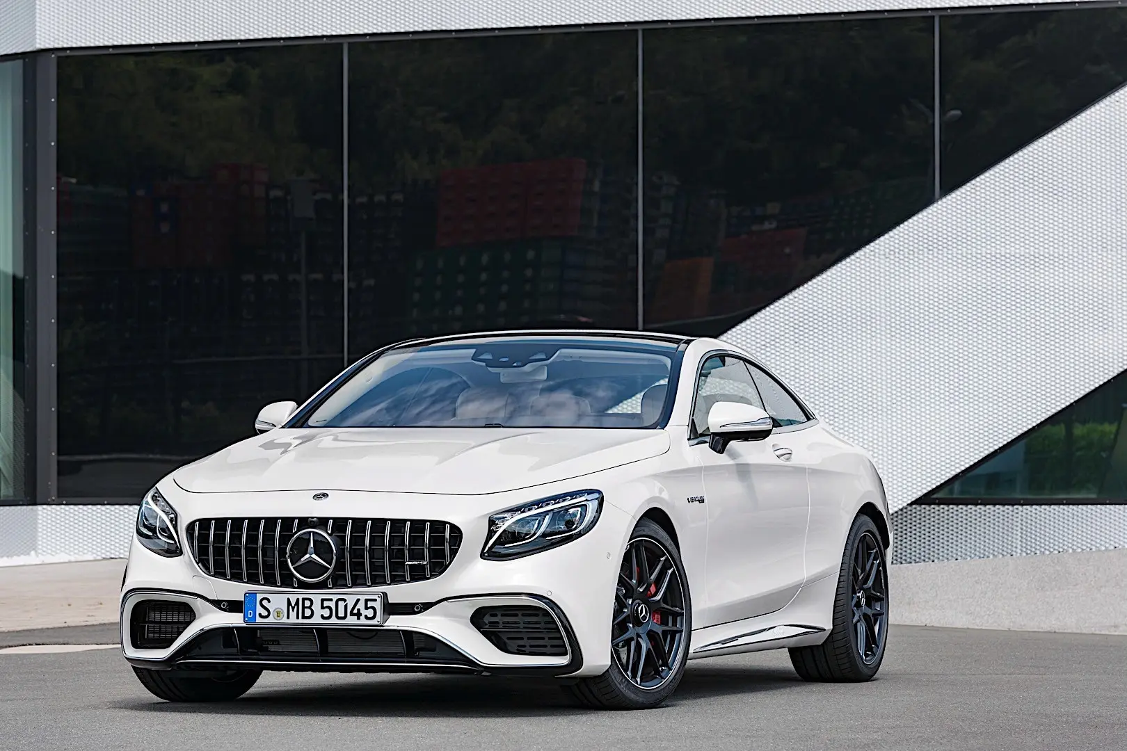 Mercedes-Benz  S 63 4Matic AMG 7G-Tronic 5