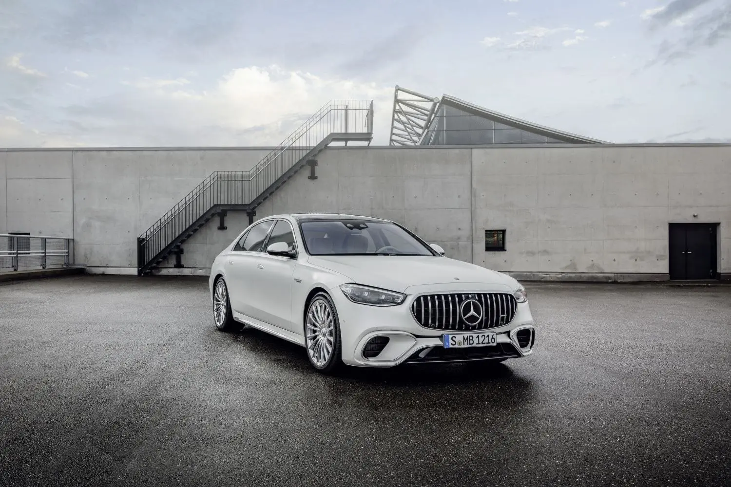 Mercedes-Benz  S 63 4Matic AMG Performans Speedshift MCT 2
