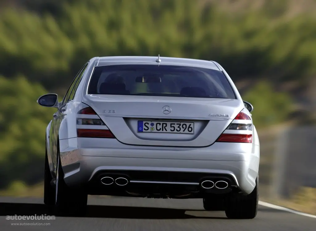 Mercedes-Benz  S 63 AMG 5