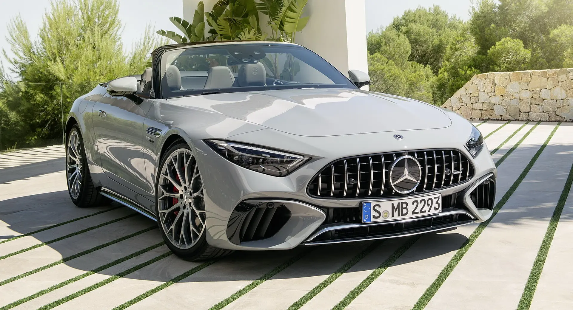 Mercedes-Benz SL SL 43 AMG Performance 6