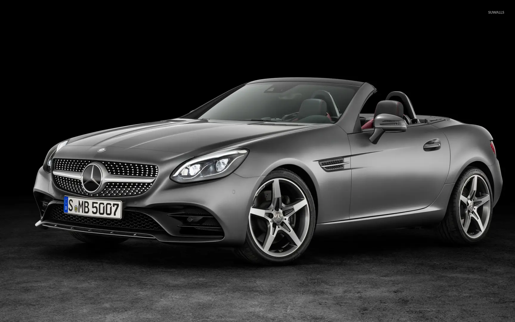 Mercedes-Benz SLC SLC 300 AMG 9G-Tronic 5
