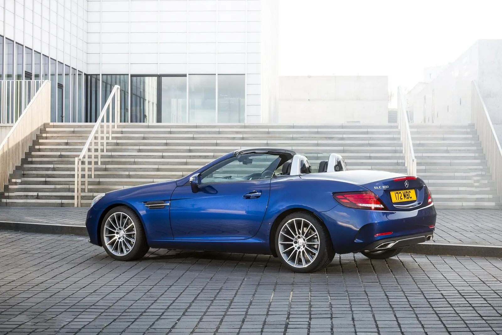 Mercedes-Benz SLC SLC 300 AMG 9G-Tronic 6