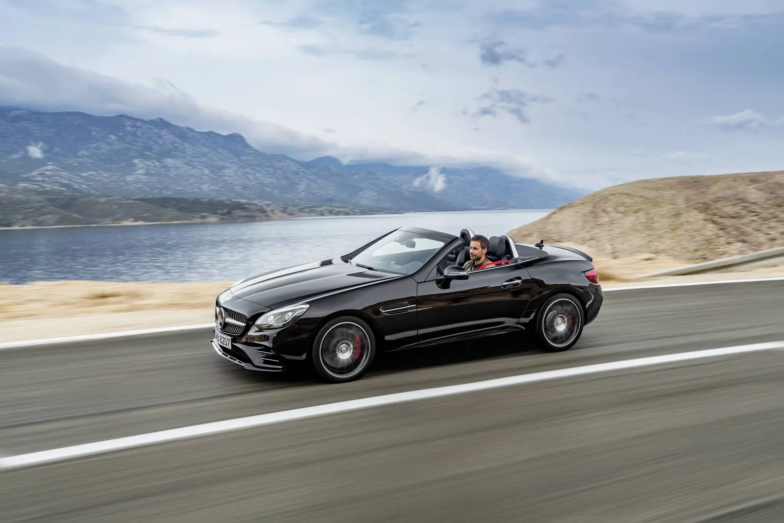 Mercedes-Benz SLC SLC 43 AMG 9G-Tronic 6