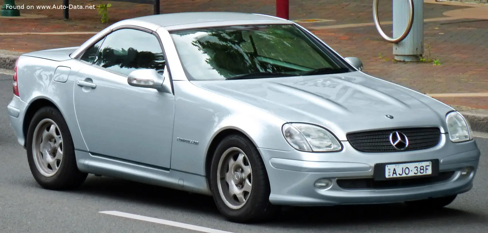 Mercedes-Benz SLK SLK 200 1