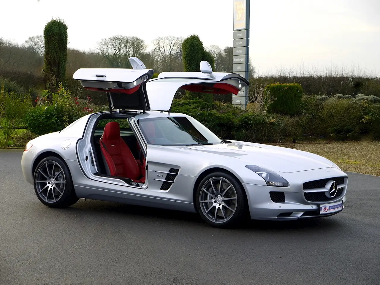 Mercedes-Benz SLS AMG SLS AMG 6.2 2