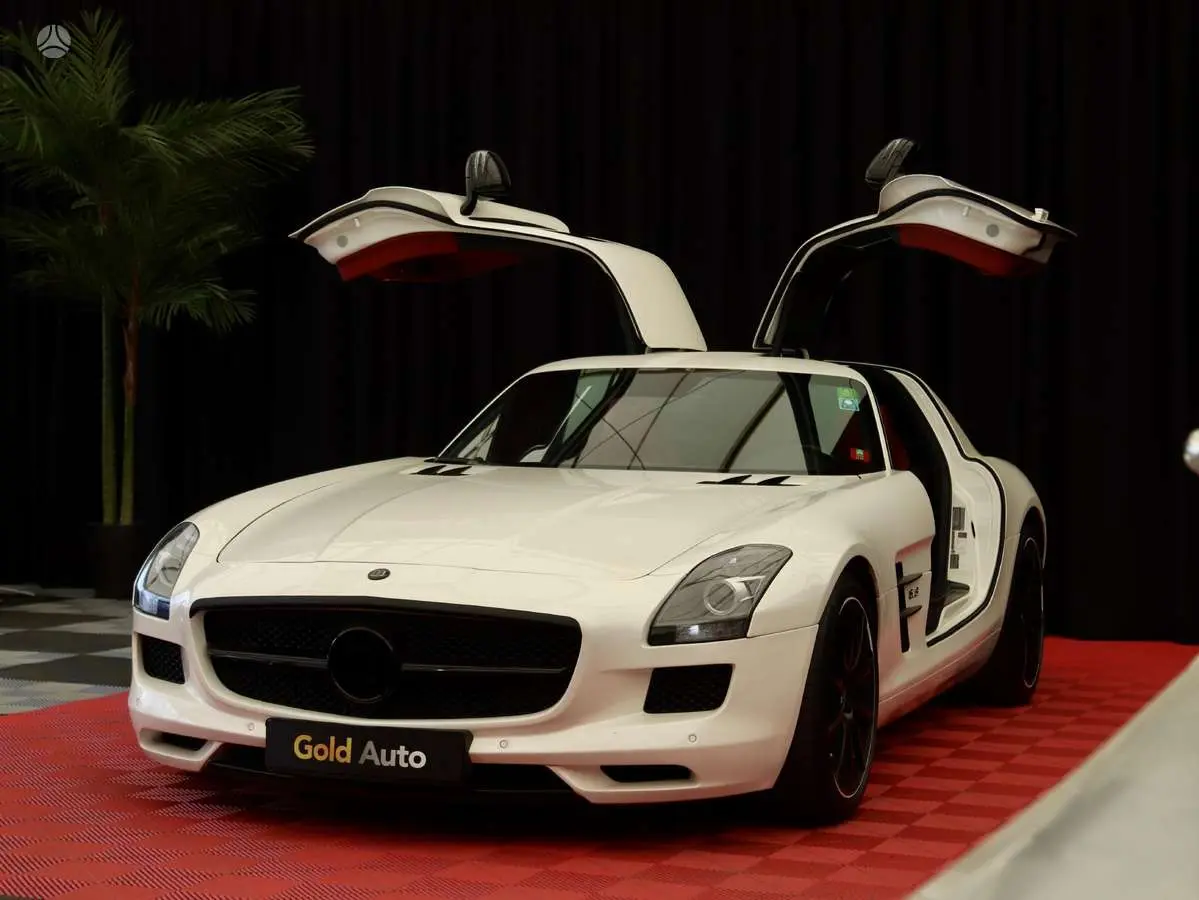 Mercedes-Benz SLS AMG SLS AMG 6.2 3